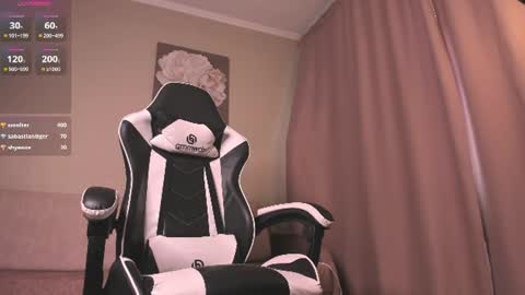 stevehard_ online show from July 11, 1:28 pm