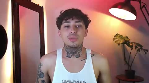 Daniel Steven Navarro online show from April 7, 10:08 pm