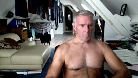 stevetwo online show from June 2, 11:35 am