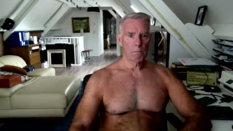 stevetwo online show from August 17, 1:38 pm