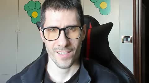 Steve online show from April 9, 2:03 pm