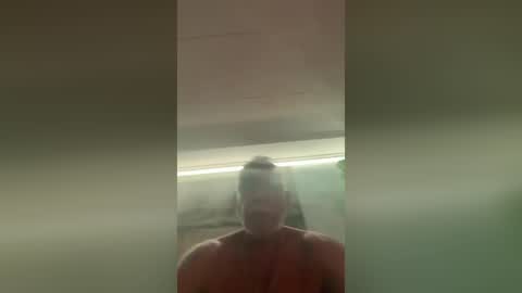 stevie7657 online show from August 15, 3:43 am