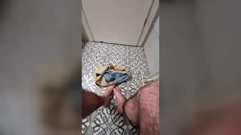 stevie_grey online show from August 9, 9:21 am