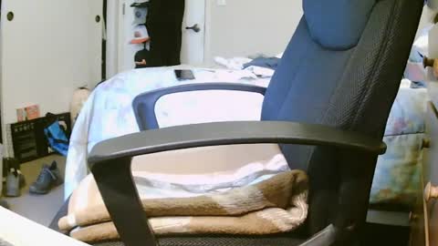 Chillguy online show from July 26, 4:01 pm