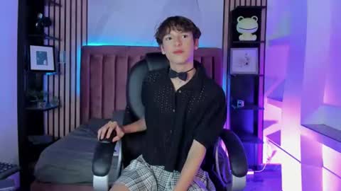 Sthepano  online show from July 29, 7:48 am