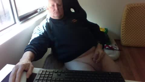 stiffyman55 online show from June 23, 5:30 am