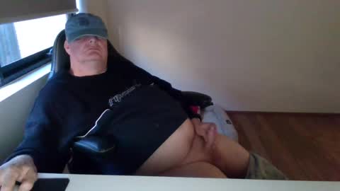 stiffyman55 online show from July 23, 8:27 am