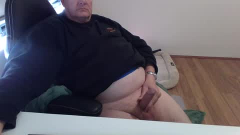 stiffyman55 online show from July 28, 3:45 am
