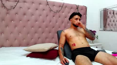 Stifle rAnd Alessia...  online show from August 11, 8:55 pm