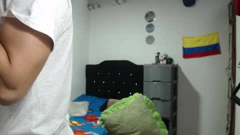 STIIVEEN 777 online show from July 21, 1:42 am