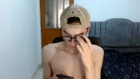 stiv_grant online show from July 31, 11:27 am