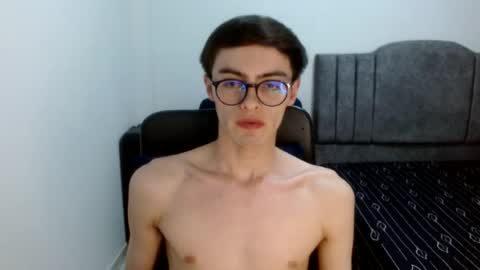 stiv_grant online show from August 10, 11:50 pm