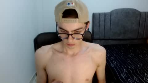stiv_grant online show from August 12, 12:02 am