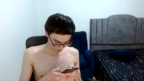 stiv_grant online show from August 13, 2:47 am