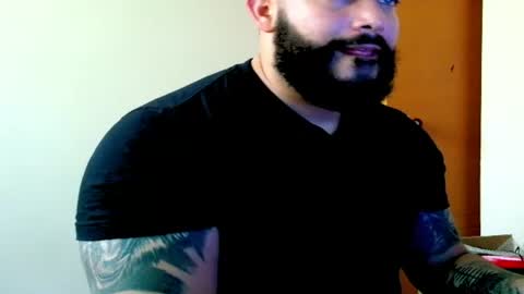 stiven253958 online show from June 30, 3:46 pm