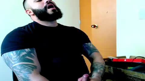 stiven253958 online show from July 2, 7:48 pm