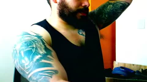 stiven253958 online show from August 3, 2:13 pm