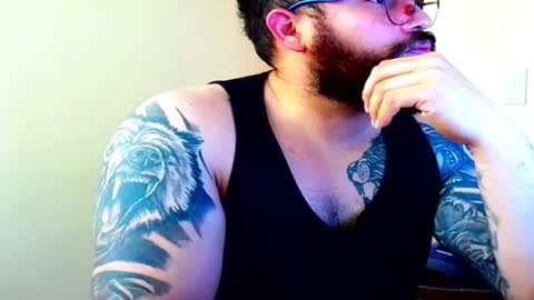 stiven253958 online show from August 3, 3:19 pm