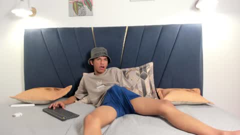 stiven_cum2 online show from June 20, 5:57 pm