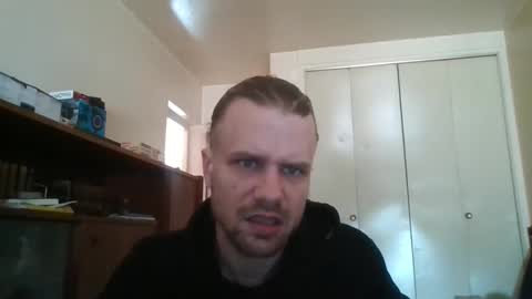 stockingsnfeet online show from May 3, 2:00 pm