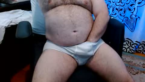 stonerbear42 online show from August 1, 1:50 pm