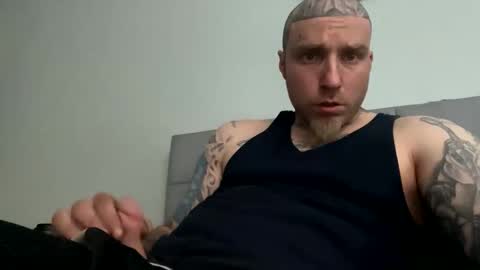 storminak93 online show from May 16, 4:34 am