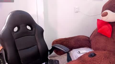 Stormy  online show from August 13, 4:37 am