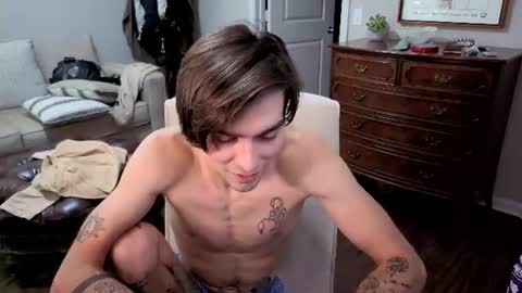str8whiteboy21 online show from August 3, 3:52 pm