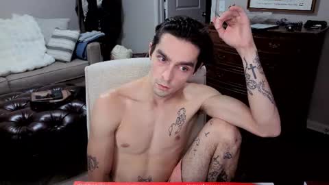 str8whiteboy21 online show from August 8, 3:28 am