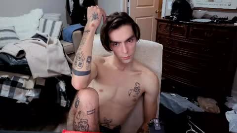 str8whiteboy21 online show from August 9, 7:20 am