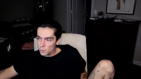 str8whiteboy21 online show from August 13, 6:49 am