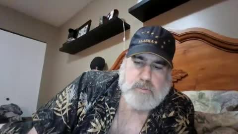 Straightbear4you online show from July 9, 3:55 am