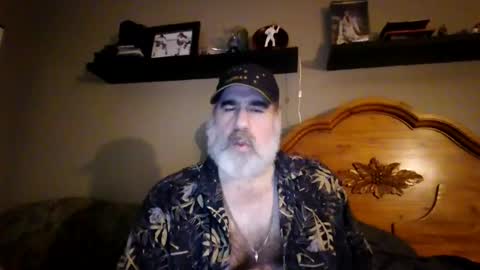 Straightbear4you online show from July 18, 8:59 am