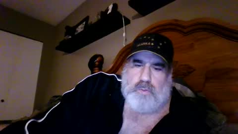 Straightbear4you online show from July 29, 9:38 am