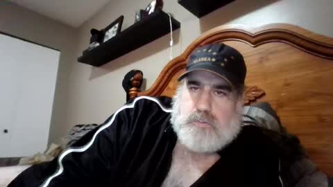 Straightbear4you online show from July 29, 11:50 am