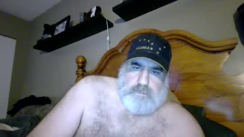 Straightbear4you online show from August 1, 9:59 am