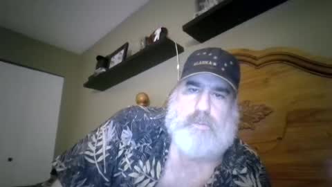 Straightbear4you online show from August 8, 10:48 am
