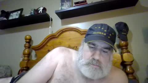 Straightbear4you online show from August 14, 12:36 am