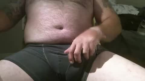 straightstroker81 online show from March 1, 9:39 am