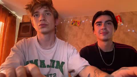 Ray online show from August 9, 2:51 pm