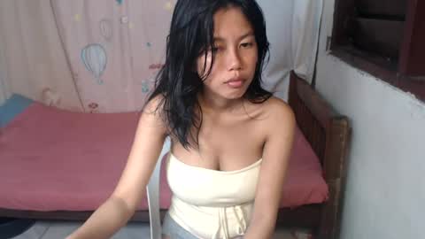 chell online show from August 12, 12:40 pm