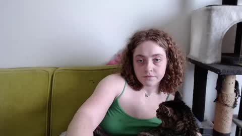 Strawberrylotsacake online show from June 6, 8:36 pm
