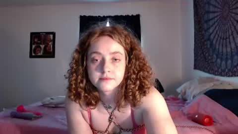 Strawberrylotsacake online show from August 12, 7:16 pm