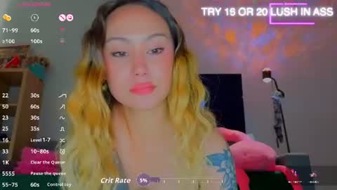 strawberrypie99 online show from August 13, 2:53 pm