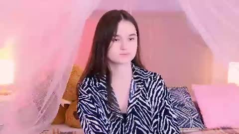Bunny online show from August 9, 7:04 pm