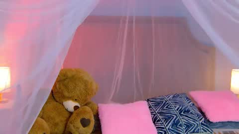 Bunny online show from August 14, 7:06 pm
