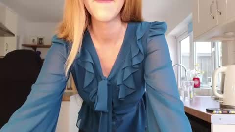 Goddess Amorina online show from August 5, 8:34 am