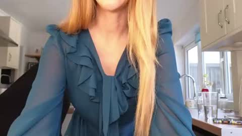 Goddess Amorina online show from August 5, 10:46 am