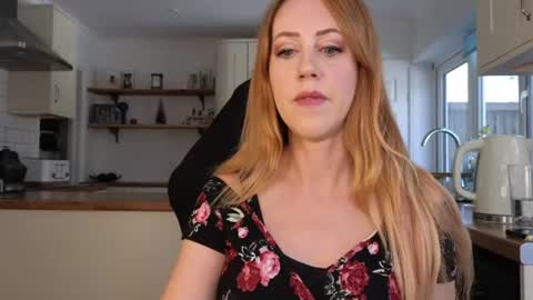 Goddess Amorina online show from August 6, 12:37 pm