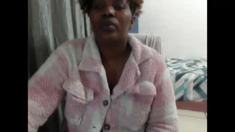 stripqueen750347 online show from August 7, 2:33 am